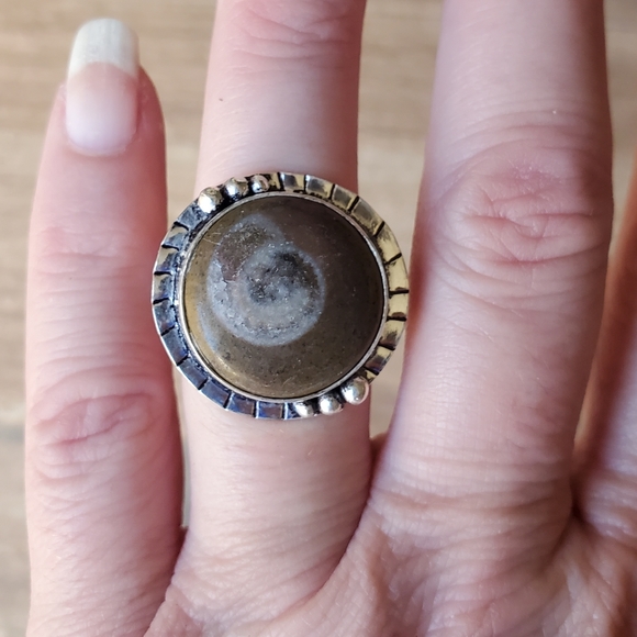 New Ammonite Fossil 925 Silver Ring. - Picture 5 of 12